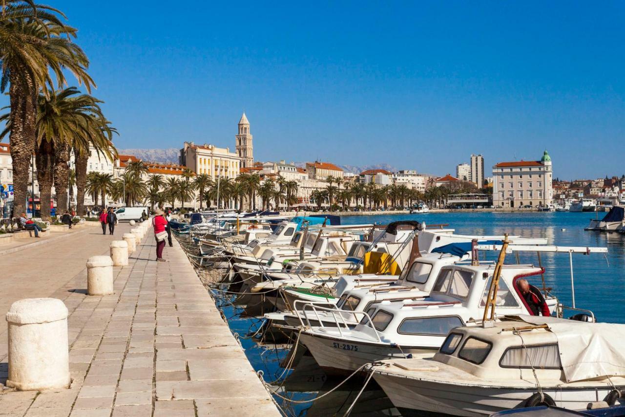 New Luxury Apartment Nives On Seaside Split Exterior foto